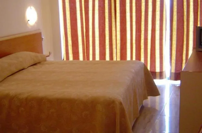 Colosseum 2 3* Napospart