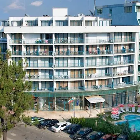 Colosseum 2 Aparthotel 3*