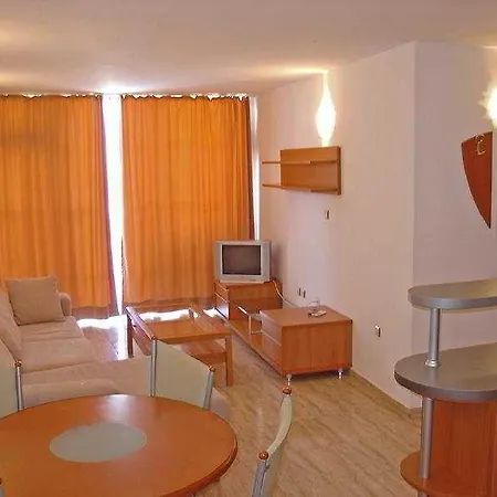 Apartahotel Colosseum 2