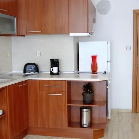 Colosseum 2 Apart-hotel 3*